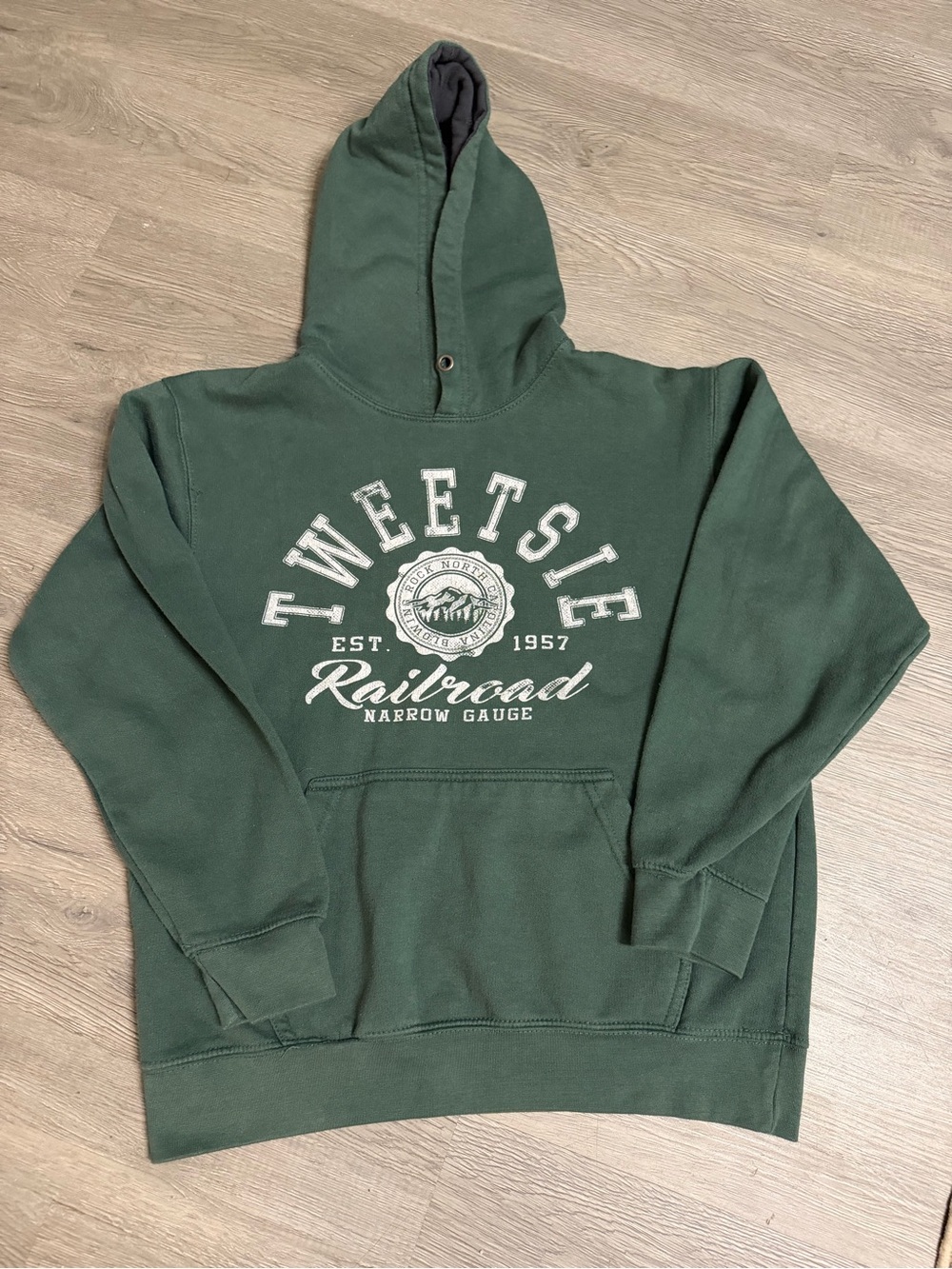 Tweetsie Railroad Green Pullover Hoodie Narrow Gauge Train Sweatshirt